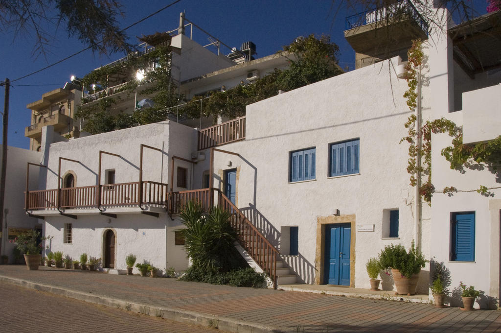 Τhe White Houses Makry Gialos  Room photo